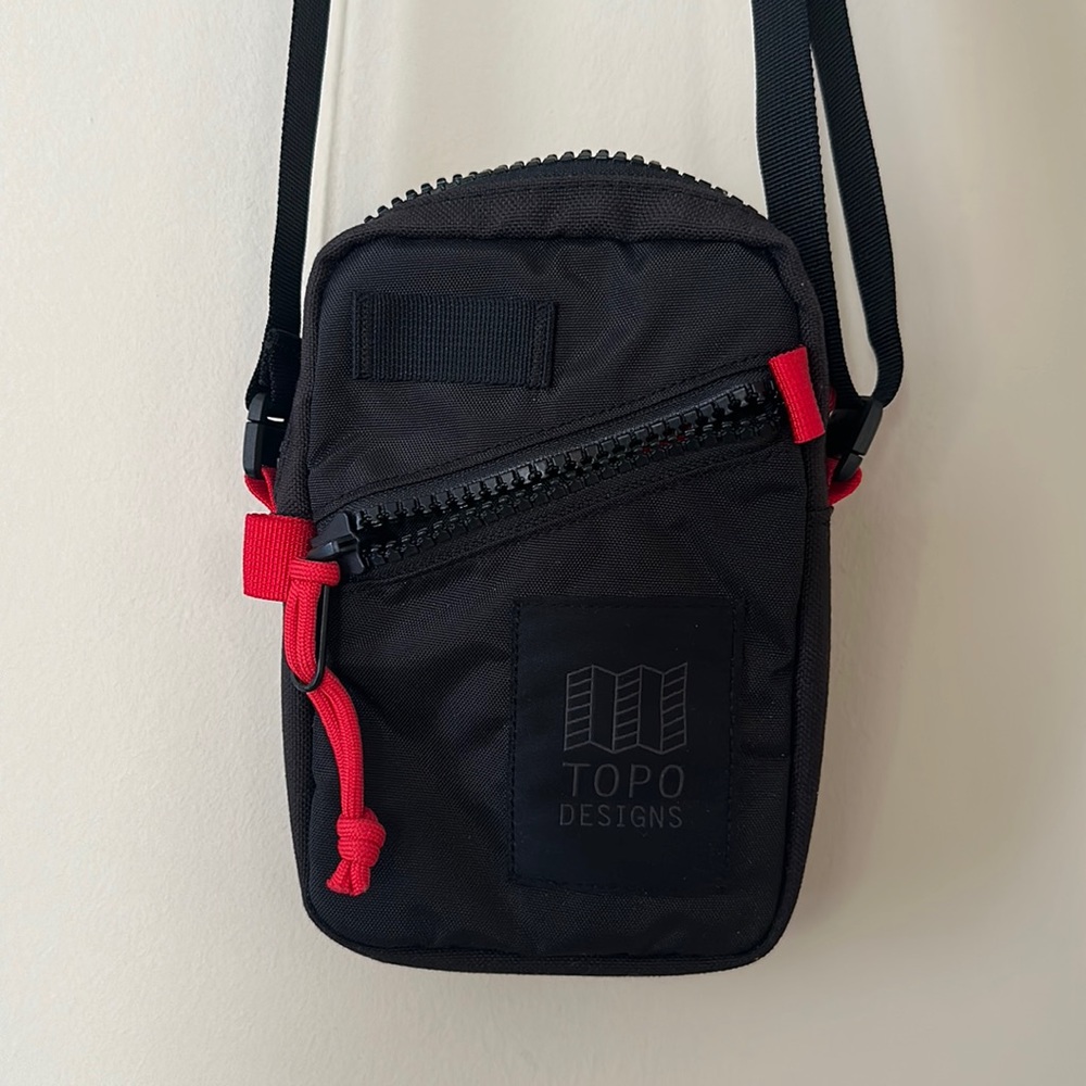 Topo crossbody bag